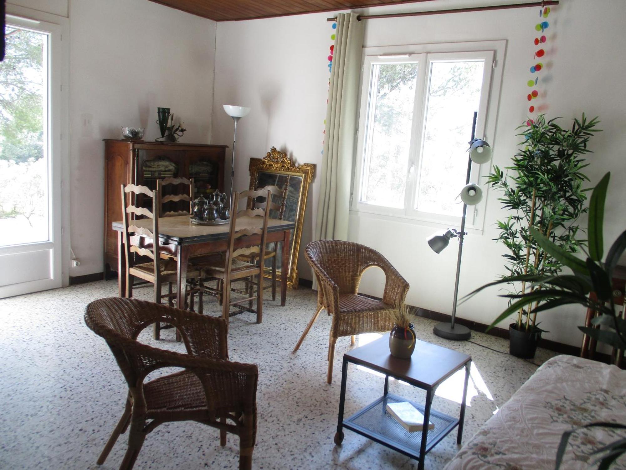 Holiday home Mazet Pleine Nature Mouries